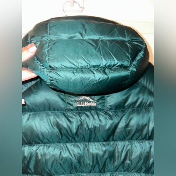 L.L. Bean Men's Green Goose Down filled Puffer Jacket XL outdoor winter hiking - Picture 13 of 14